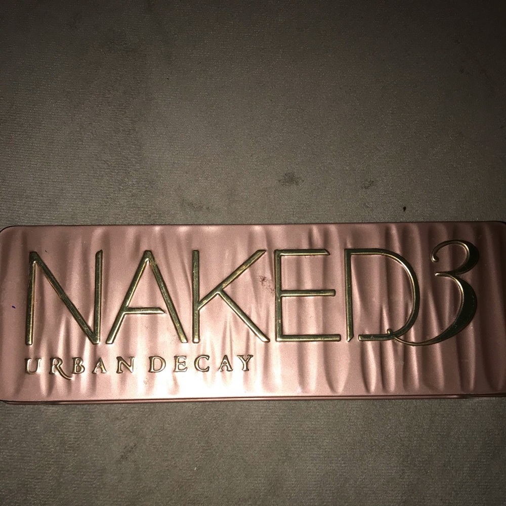 Naked 3 palette , urban decay
